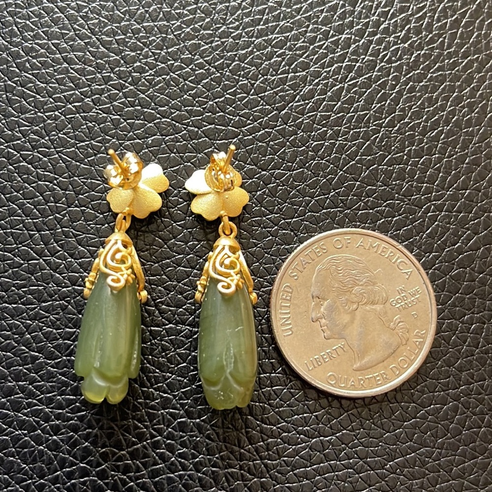 Beautiful  Jade Green beads dangle earrings 14K Gold-Dipped Textured Gold Flower - Picture 11 of 14